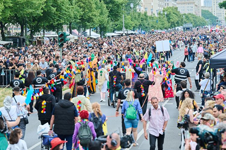 Karneval der Kulturen 2025 mit dem Straßenumzug