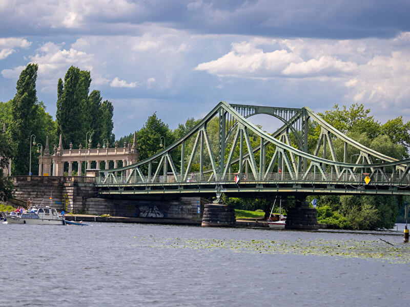 Glienicker Brücke