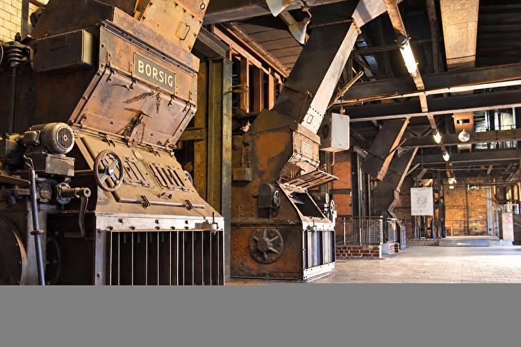 Historische Borsig-Kesselanlagen in der Ausstellungshalle des Museums Kesselhaus in Berlin.