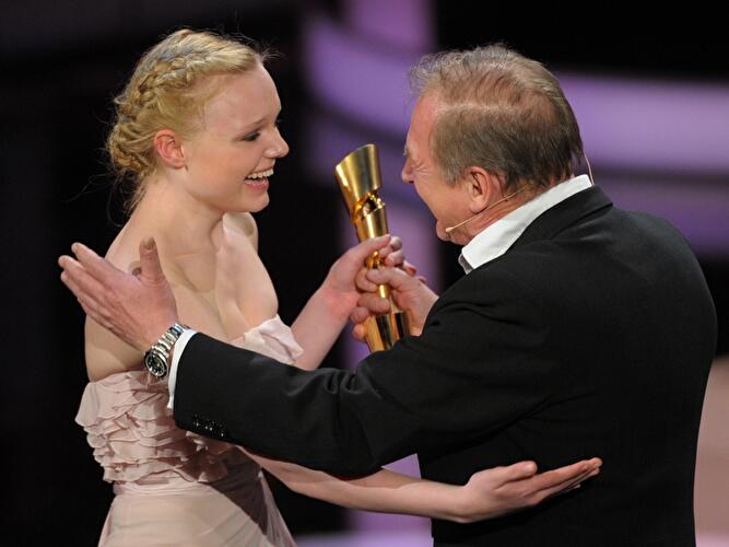 Maria Victoria Dragus und Bruno Ganz