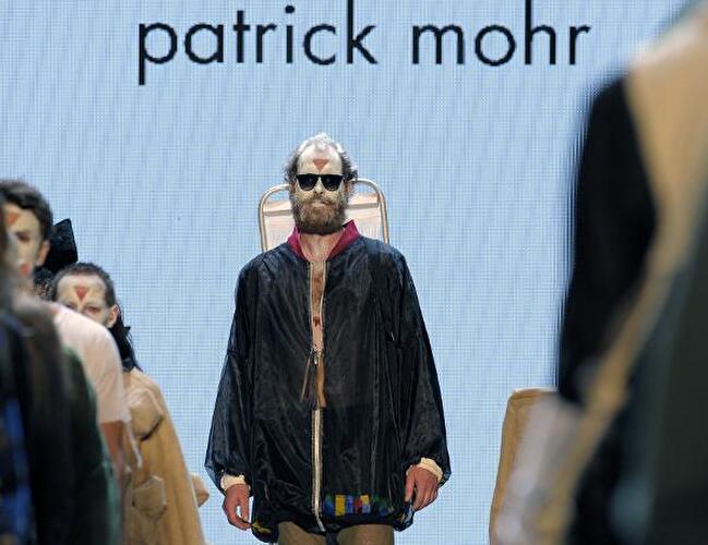 Fashion Week 09