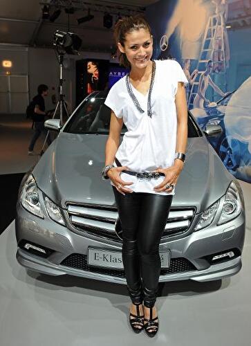 Fashion Week 09