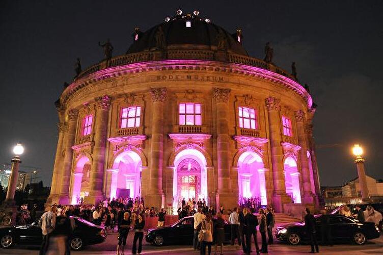 Fashion Week 09