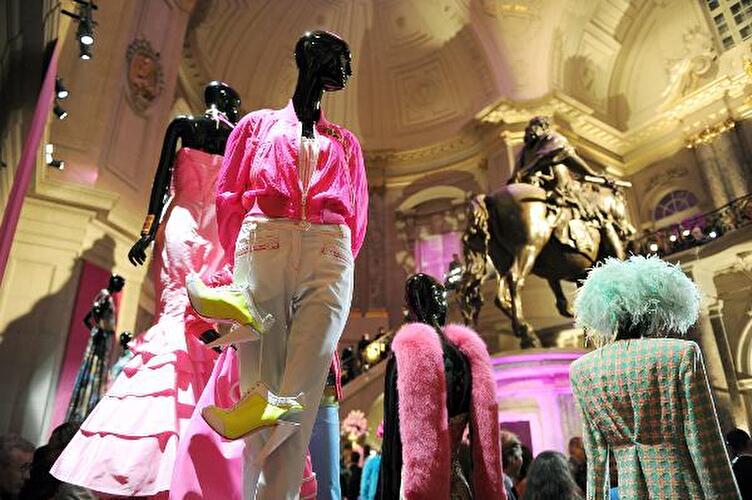 Fashion Week 09