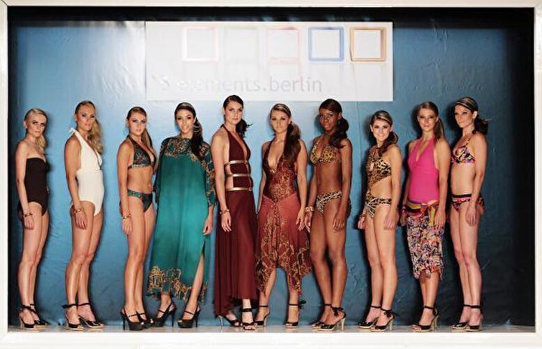Fashion Week 09