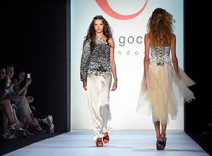 Fashion Week 09