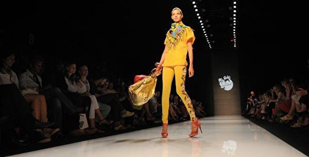 Fashion Week 09