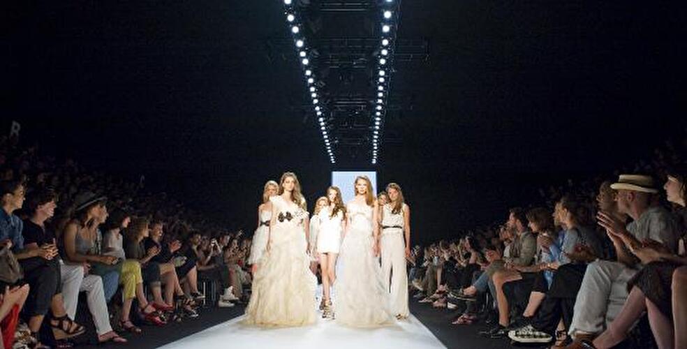 Fashion Week 09
