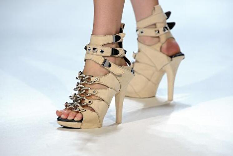 Fashion Week 09