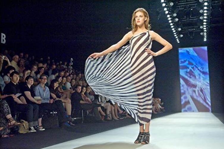 Fashion Week 09