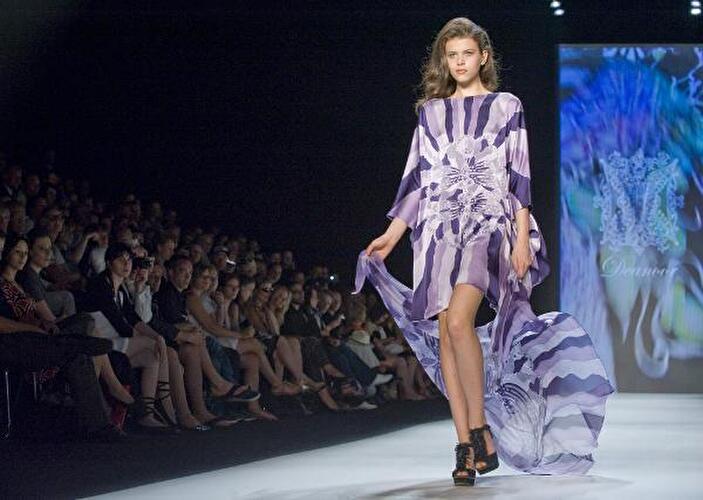 Fashion Week 09
