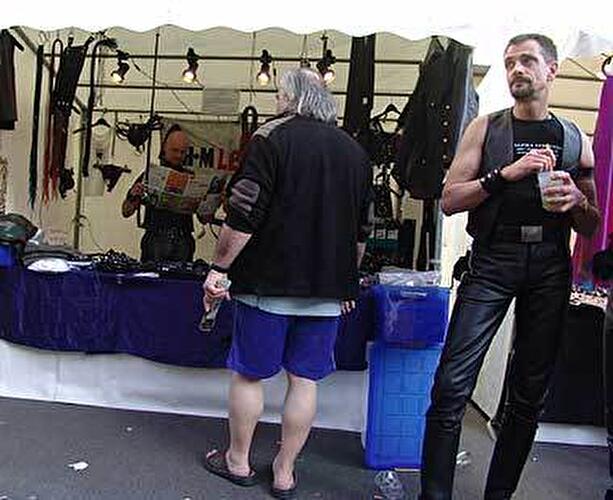 Impressionen vom Lesbisch-schwulen Stadtfest 2005