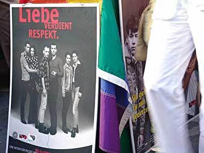 Impressionen vom Lesbisch-schwulen Stadtfest 2005