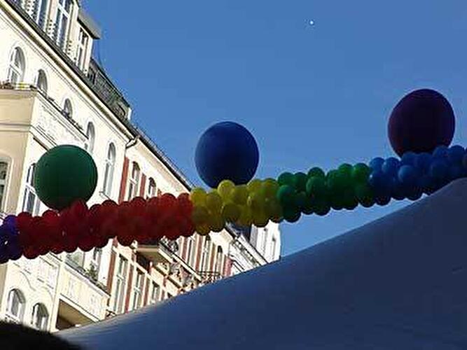 Impressionen vom Lesbisch-schwulen Stadtfest 2005