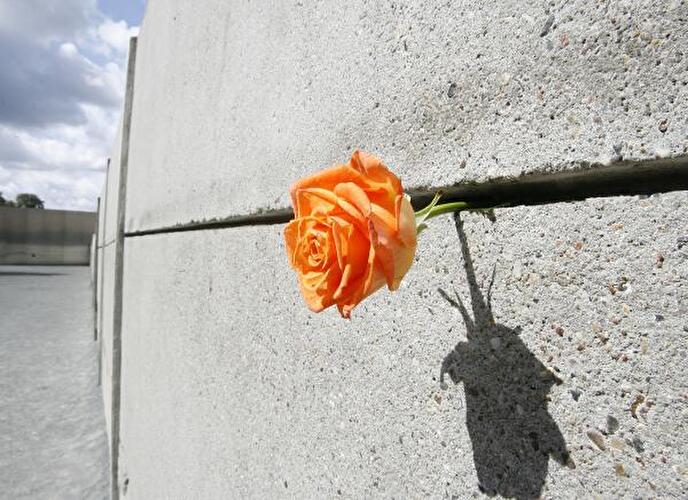 Gedenken an Mauerbau