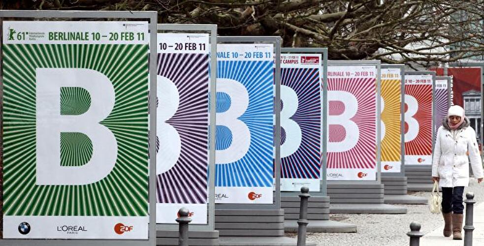 Plakate kündigen die Berlinale an