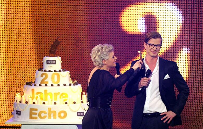 Echo 2011