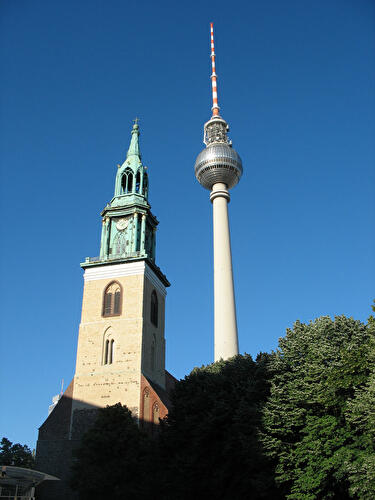 Fernsehturm Sommer