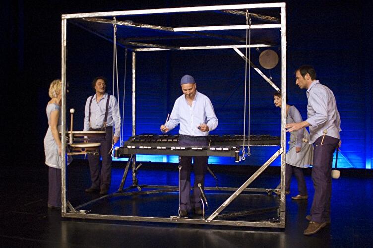 Augenblick Mal! Deutsches Kinder- und Jugendtheatertreffen