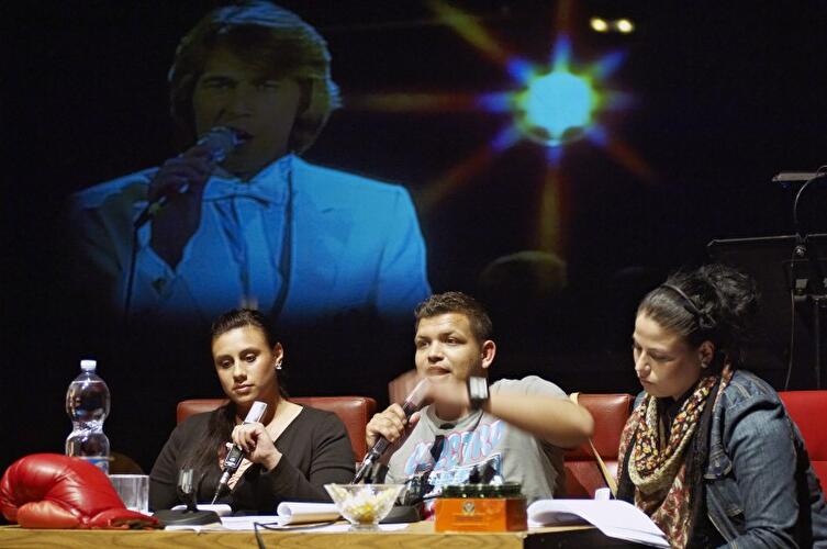 Augenblick Mal! Deutsches Kinder- und Jugendtheatertreffen