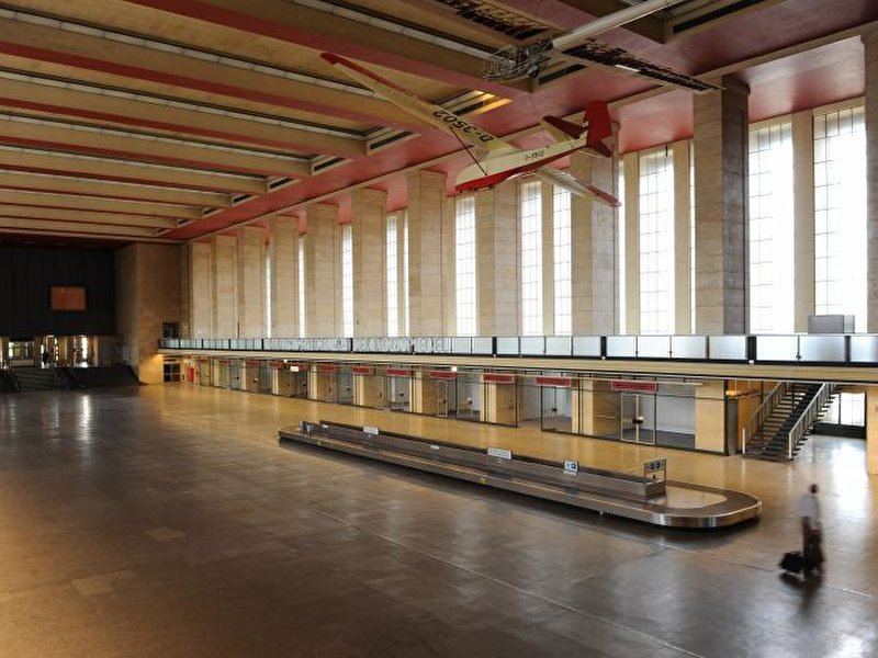 Tempelhofer Flughafen