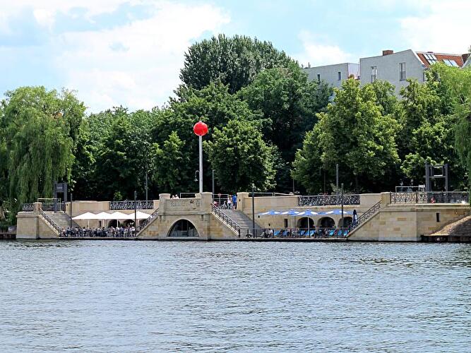 Kailanlage am May-Ayim-Ufer in Berlin