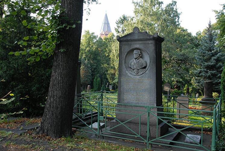 Grabstätte von Schleiermacher auf dem Dreifaltigkeitskirchhof II