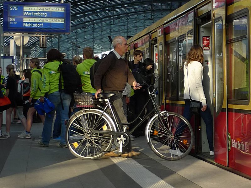 Mit dem Fahrrad S und UBahn nutzen Berlin.de