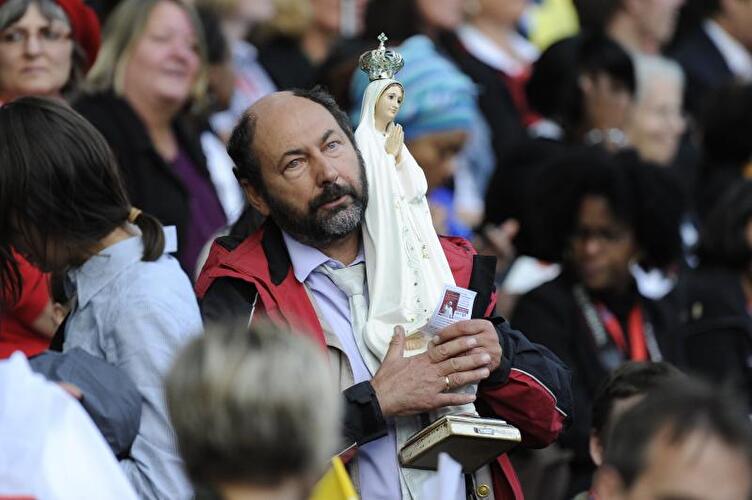 Papst-Messe im Berliner Olympiastadion
