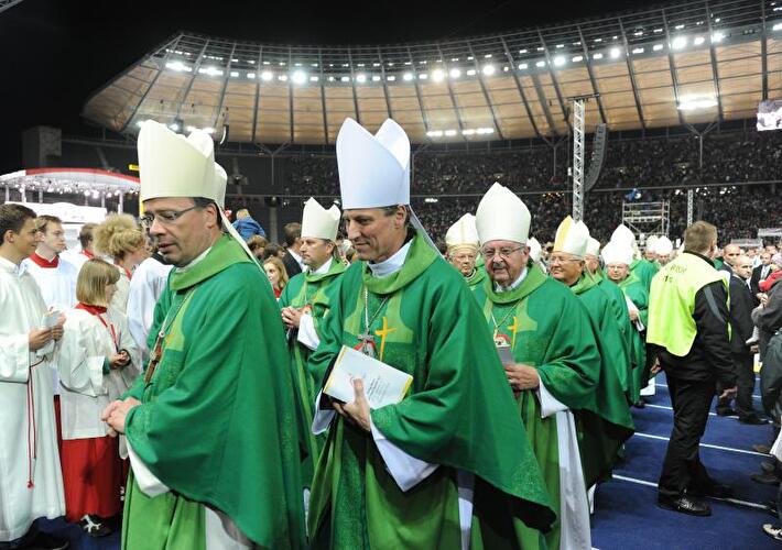 Papst-Messe im Berliner Olympiastadion