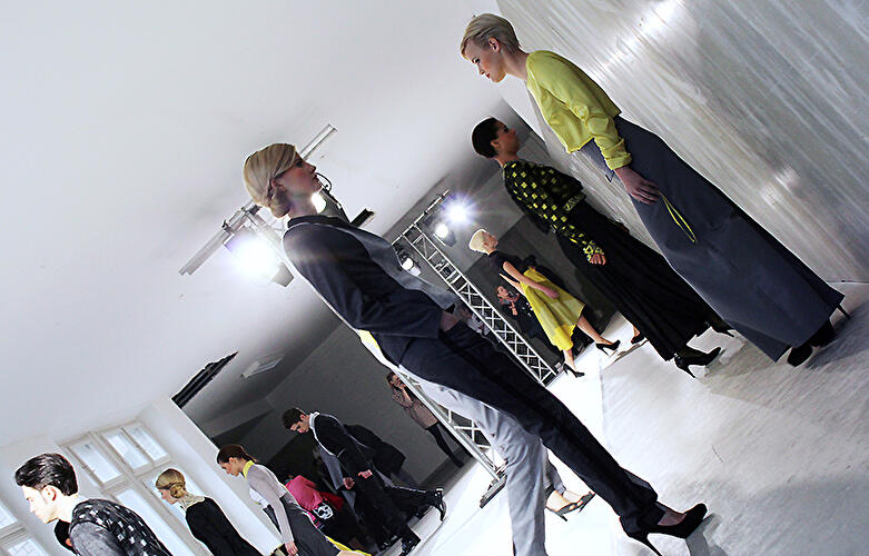 Fashion Week Sebastian Ellrich Fashion Installation