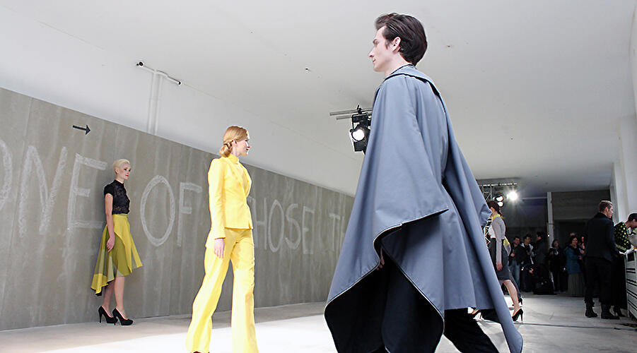 Fashion Week Sebastian Ellrich Fashion Installation