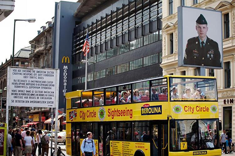 Checkpoint Charlie 2012