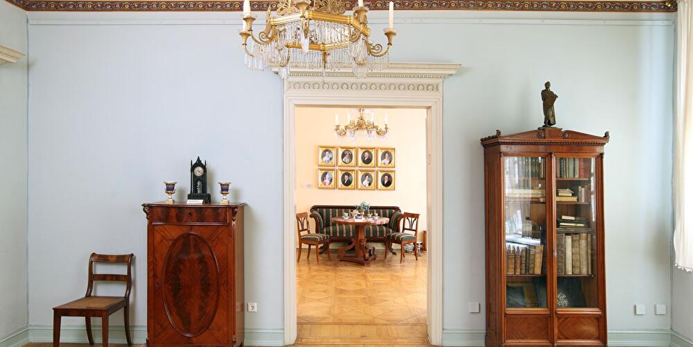 Knoblauchhaus: Interior View