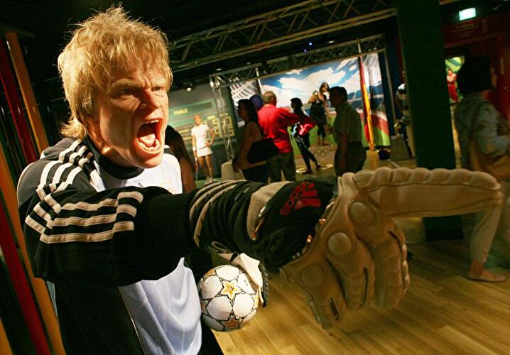 Oliver Kahn bei Madame Tussauds Berlin