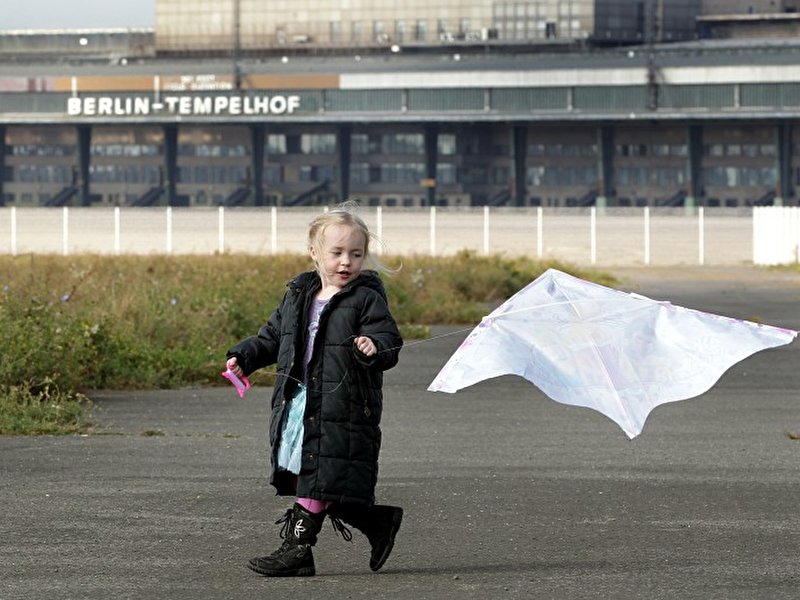 Kind auf dem Tempelhofer Feld