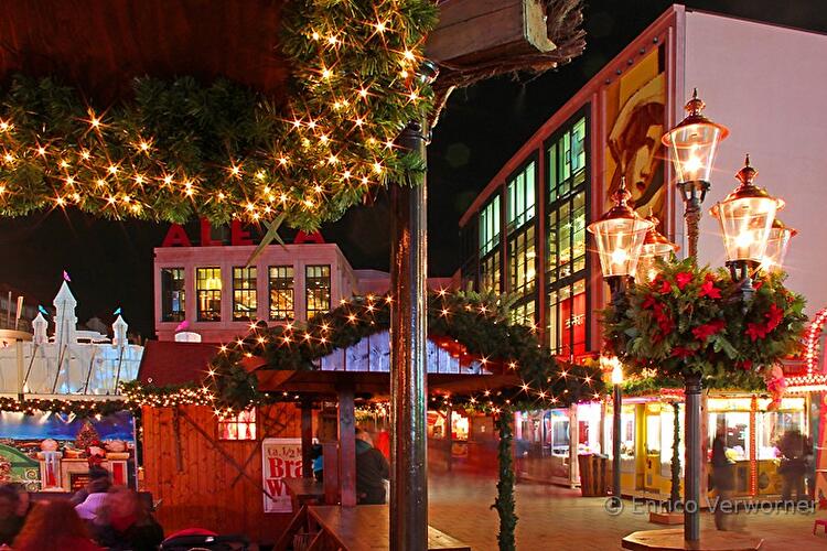 Weihnachtsmarkt am Alexa