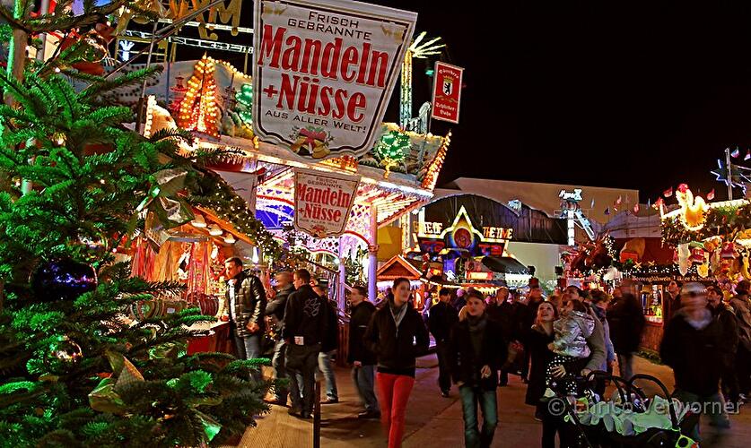 Weihnachtsmarkt am Alexa 2012