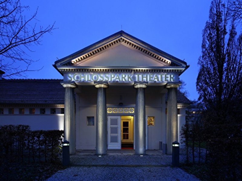 Schlosspark Theater