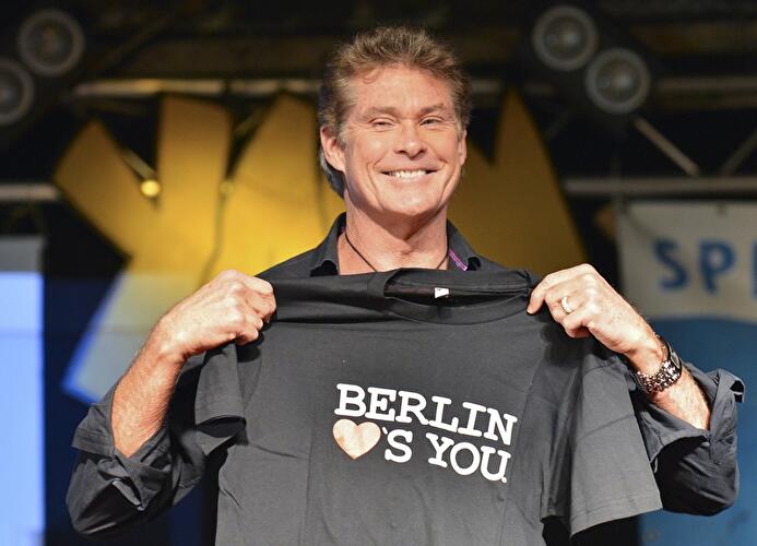 Demonstration zum Erhalt der East Side Gallery