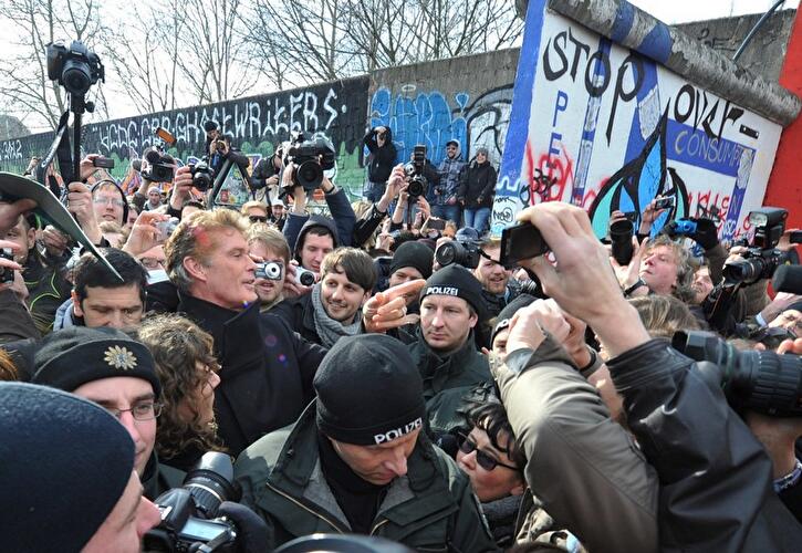 Demonstration zum Erhalt der East Side Gallery