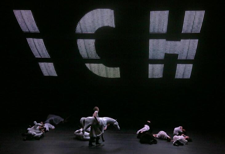 Theaterprobe "Krieg und Frieden"