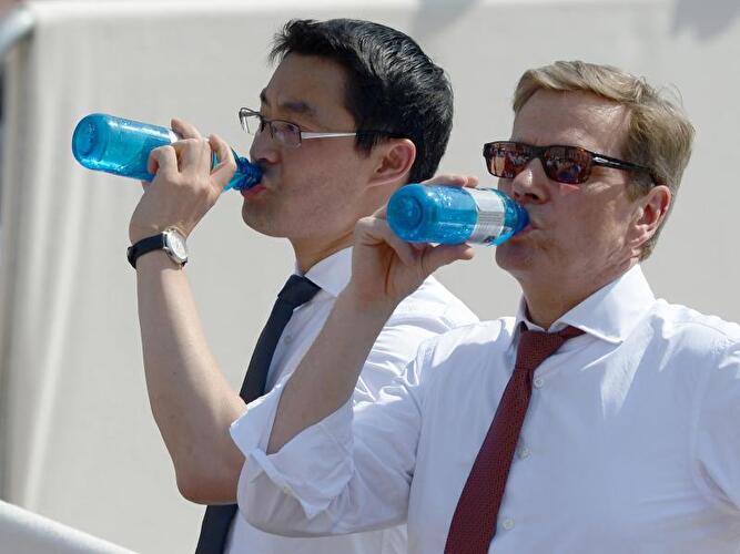 Philipp Rösler (l) und Guido Westerwelle
