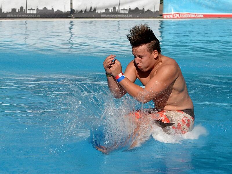 Splashdiving-WM