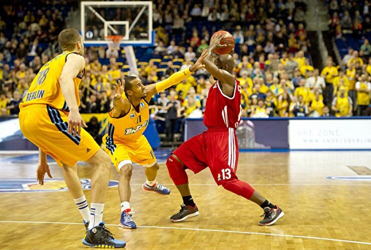 Alba Berlin - Straßburg IG