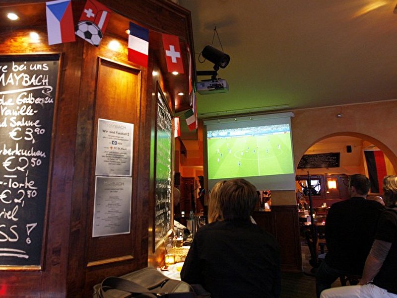 Public Viewing: Fußball gucken in der Kneipe