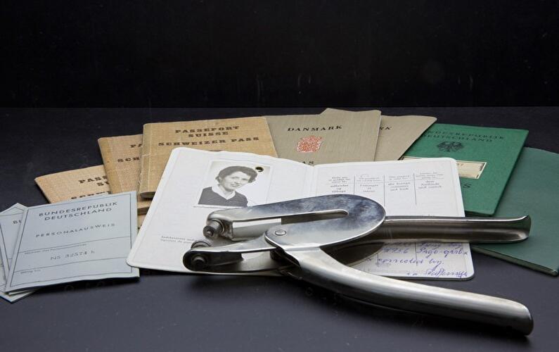 Ausstellung zum Thema Fluchthilfe für DDR-Bürger