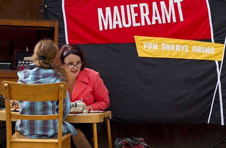 Kunstaktion: Maueramt