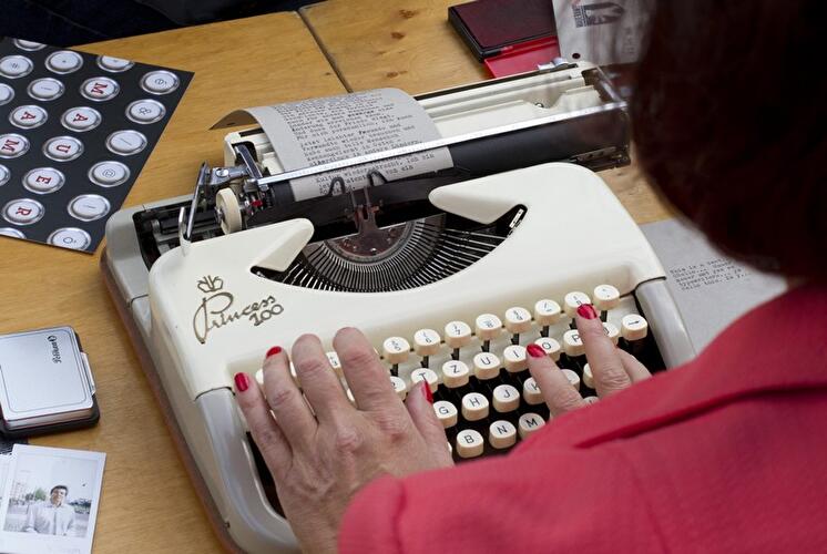 Kunstaktion: Maueramt