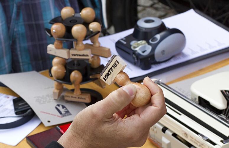 Kunstaktion: Maueramt